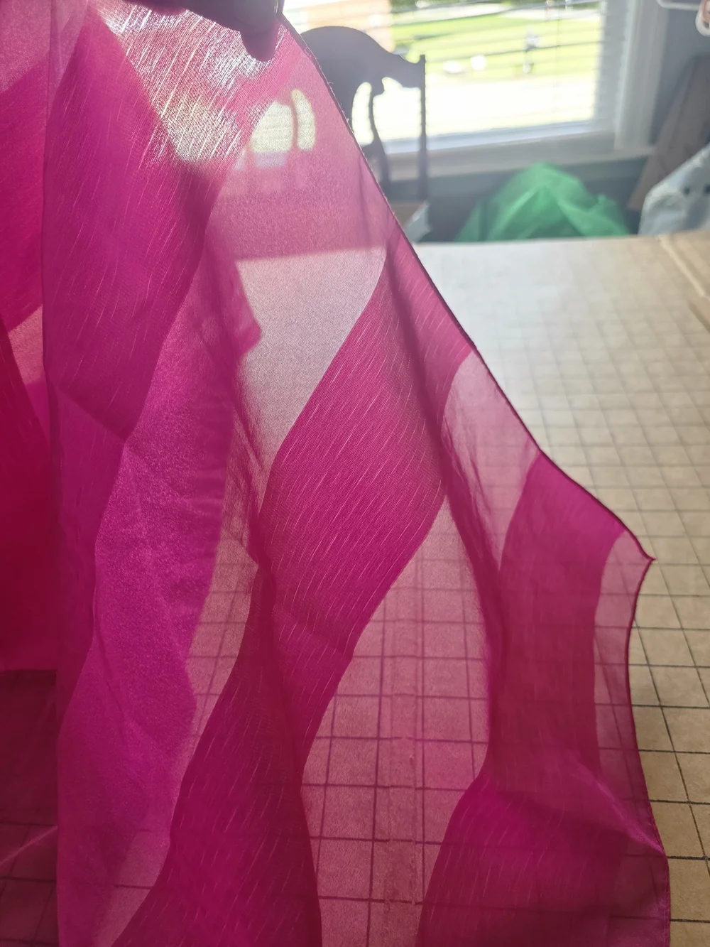 Vintage Leslie Fay Fuchsia Pink Houndstooth Sheer Long Scarf Wrap 15.5”x66”